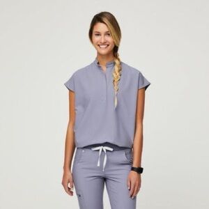Figs technical collection scrub set